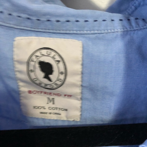 Aritzia boyfriend fit button up size m - Picture 2 of 2